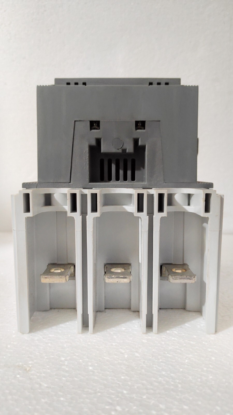 admin/uploads/uploads/ABB a210-30-11-84 - A210-30-11-84 Contactor 220-230V 50Hz - 60Hz CAL18-11_10.webp